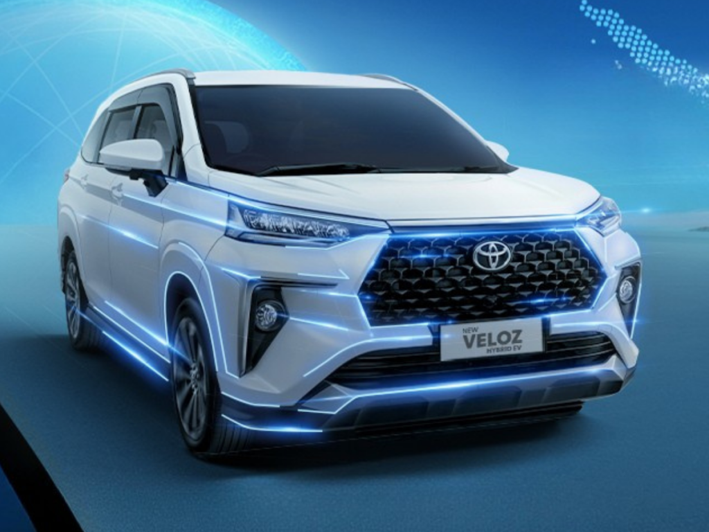 Veloz Hybrid Tak Sepenuhnya Mulus, Head Unit Biasa Saja dan Sein Belakang Dipertanyakan