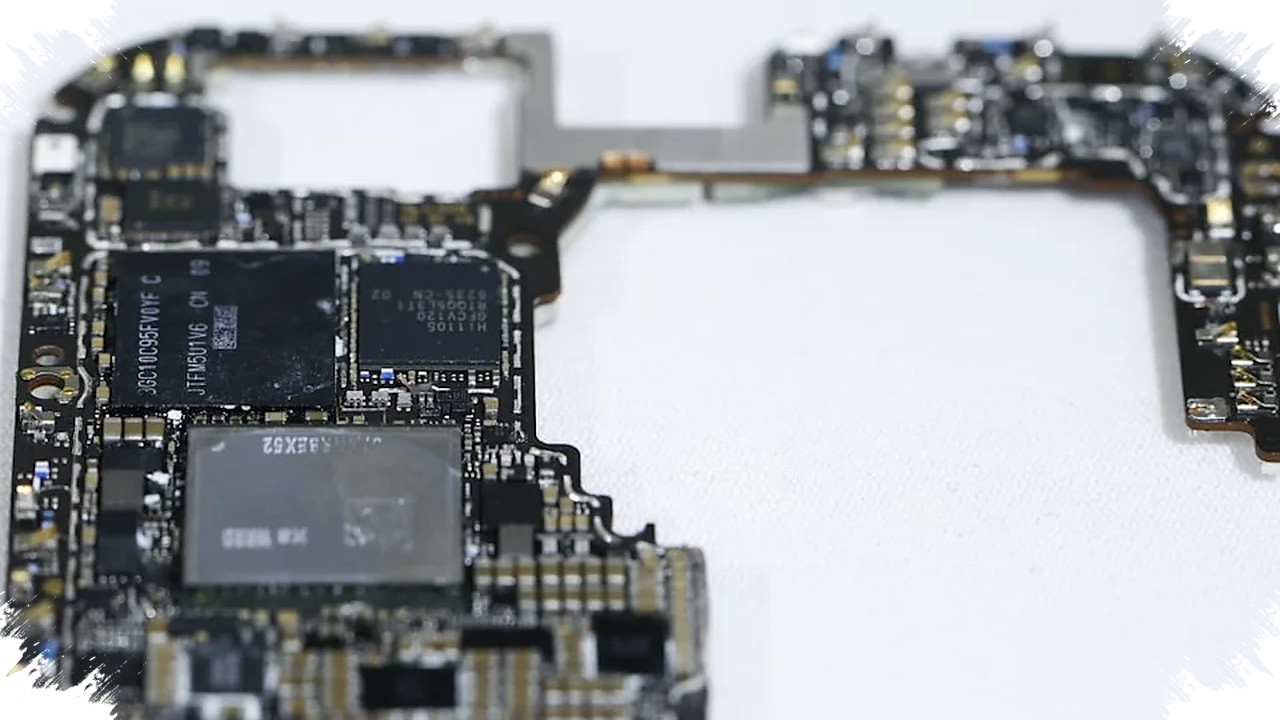 Huawei Cari Jalan Lewat Sanksi, Desain Chip Lipatnya Bidik Setara 1,4nm pada 2031