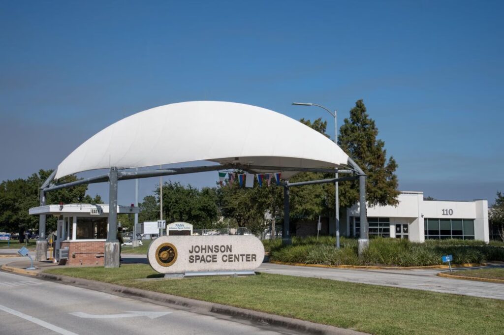 Johnson Space Center, Tempat Lahir Kalimat Ikonik Apollo 13 dan Misi Besar NASA
