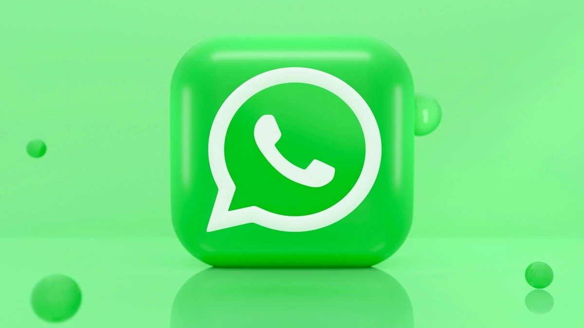 WhatsApp Siapkan Pesan Berlapis Blur, Chat Sensitif Baru Terbuka Saat Ditap