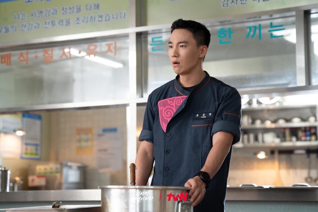 Dari Dapur yang Ditolak Tentara, Dong Hyun Mulai Bisa Masak Layak Dimakan di The Legend Of Kitchen Soldier