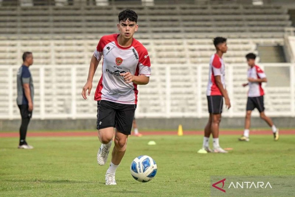 Nova Tak Mencoret Baker, Bek Muda Itu Baru Gabung Saat Garuda Muda Lolos Semifinal