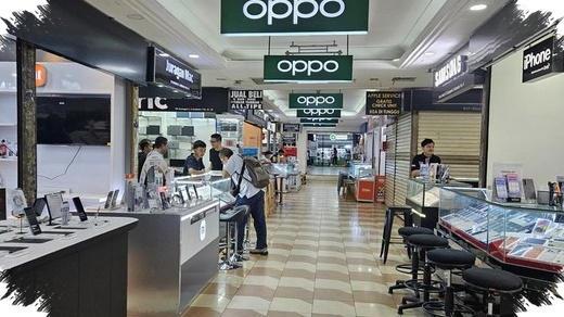 Harga HP Di ITC Kuningan Terus Naik, Pedagang Khawatir Bisa Tembus Tiga Kali Lipat