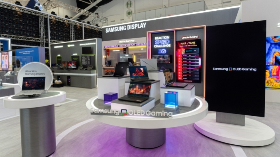 Samsung Pamer Panel OLED Laptop Ultra Slim, Laptop Gaming Bisa Makin Tipis Tanpa Kompromi