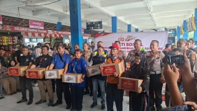 Polri Sebar 15.000 Paket Bansos Jelang Bhayangkara Ke-80, Warga Jabodetabek Terbantu