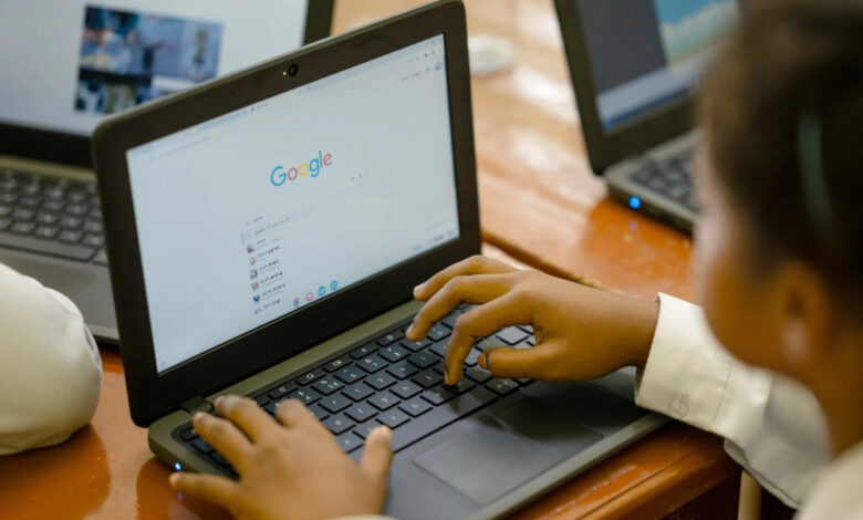 Komdigi Ingatkan Tenggat PP Tunas Besok, 17.000 PSE Bisa Masuk Kategori Risiko Tinggi