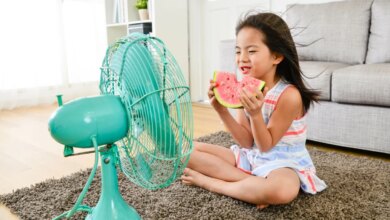 6 Cara Tetap Fresh Saat Cuaca Panas, dari Mandi Pagi sampai Sunscreen