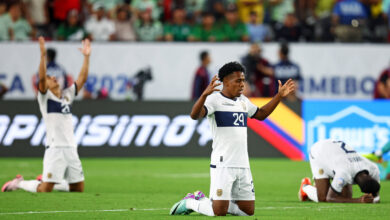 Meksiko Mengamuk di Babak Pertama, Ekuador Tumbang 2-0 dan Tersisih Awal