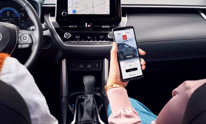 Toyota Crown Disiapkan Naik Kelas, PHEV Lebih Terjangkau dan Kunci Digital Hadir