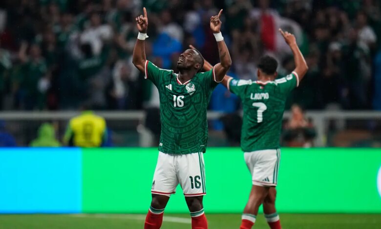 Meksiko Akhiri Kutukan 40 Tahun, Ekuador Takluk 2-0 di Azteca