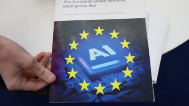 Vinton Cerf Pensiun dari Google, Ia Yakin AI Akan Dipaksa Ikut Aturan Baru