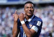 Mbappe Samai Messi di Puncak, Perebutan Sepatu Emas Makin Panas