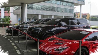 Lamborghini Bos Tambang Disembunyikan di Gang, Kuncinya Dibuang ke Parit