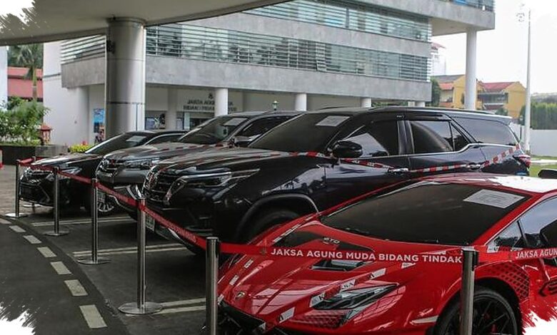 Lamborghini Bos Tambang Disembunyikan di Gang, Kuncinya Dibuang ke Parit