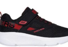 5 Rekomendasi Sepatu Skechers Hitam untuk Sekolah, Mana Yang Paling Nyaman Dipakai Seharian