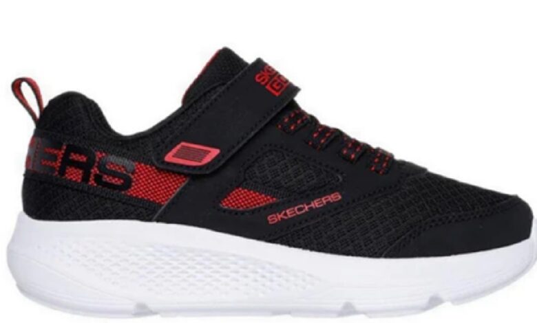 5 Rekomendasi Sepatu Skechers Hitam untuk Sekolah, Mana Yang Paling Nyaman Dipakai Seharian