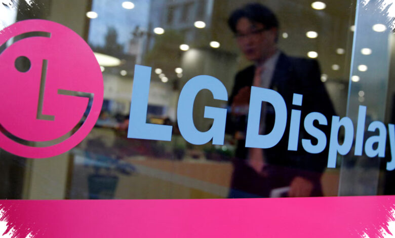 5 Raksasa Panel OLED yang Diam-Diam Mengisi Layar Apple dan Samsung