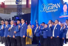 Zulhas Lantik PAN Sulteng, Ingatkan Partai Tak Boleh Jauh dari Rakyat