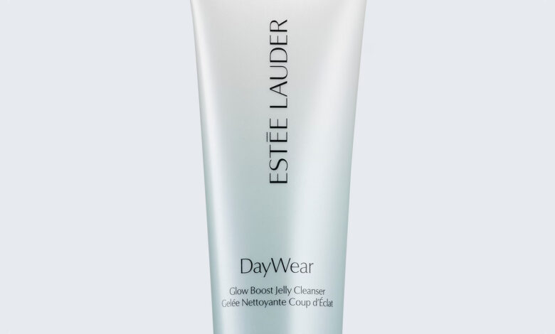 4 Jelly Cleanser untuk Semua Jenis Kulit, Wajah Bersih Tanpa Rasa Ketarik