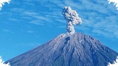 Semeru Erupsi 1 Kilometer, Penambang Pasir Didesak Waspadai Letupan Sekunder
