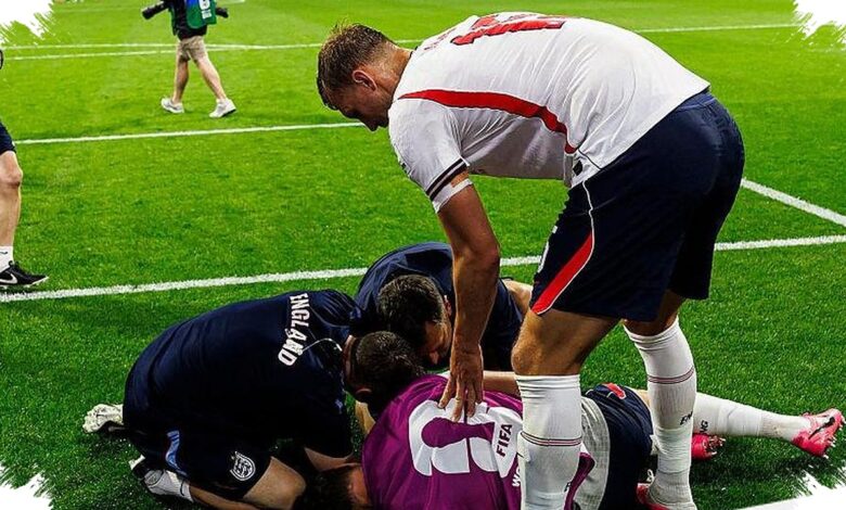Selebrasi Inggris Berujung Petaka, Henderson Cedera Serius dan Dilarikan ke RS