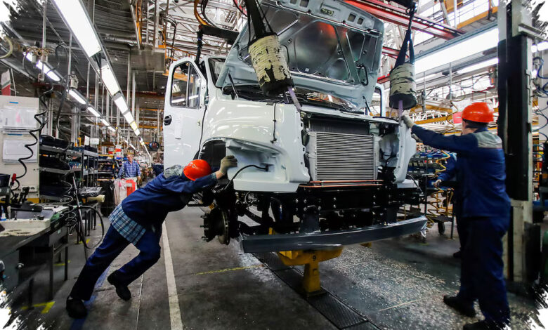 Satgas PHK Disiapkan, Pemerintah Incar Tanda Awal Sebelum Gelombang Pemutusan Kerja Membesar