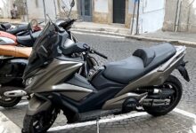 Kymco AK 550 Premium 2026 Lebih Murah dari TMAX, Fitur Touring-nya Bikin Geleng Kepala