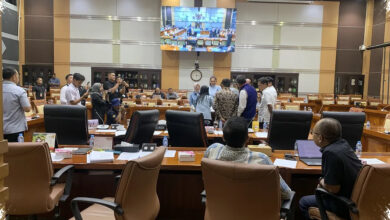 DPR Bahas SAL Rp381 Triliun Secara Tertutup, Ada Apa di Balik Sunyinya Himbara?