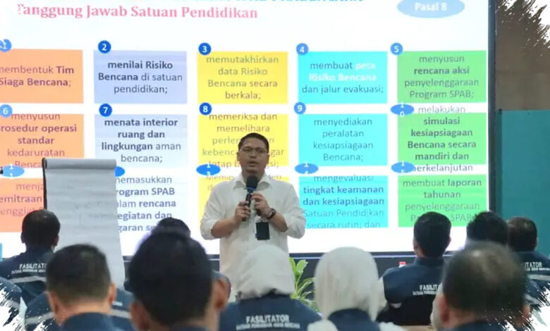 50 Guru Didorong Jadi Ujung Tombak Sekolah Aman Bencana di Jatim