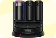 Dyson Spot+Scrub AI Bikin Pindah Kelas, Dock Tanpa Kantongnya Jadi Pembeda
