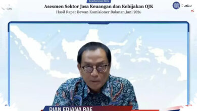 Kredit Tumbuh 2 Digit, OJK Sebut Risiko Perbankan Masih Terkendali