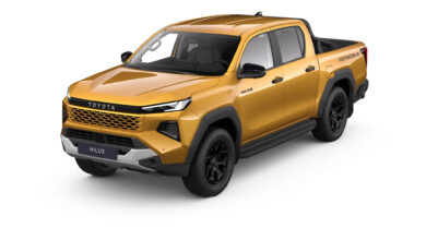 Toyota New Hilux Tiba-Tiba Naik Kelas, Diesel Rp416 Jutaan Sampai BEV Rp1 Miliar