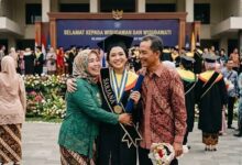 5 Kebiasaan Orang Tua yang Diam-Diam Membentuk Anak Jadi Lebih Baik Hati