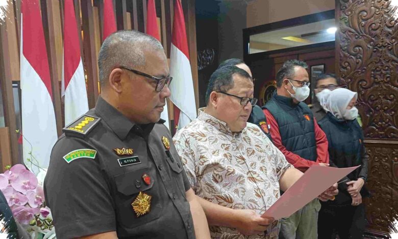 Kejati Jatim Tahan 3 Tersangka KUR Fiktif BNI Jember, Kerugian Rp12,59 Miliar