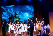 Anak-Anak CBI Hidupkan The Addams Family, Panggung Jakarta Ternyata Dipandu Sentuhan Walt Disney