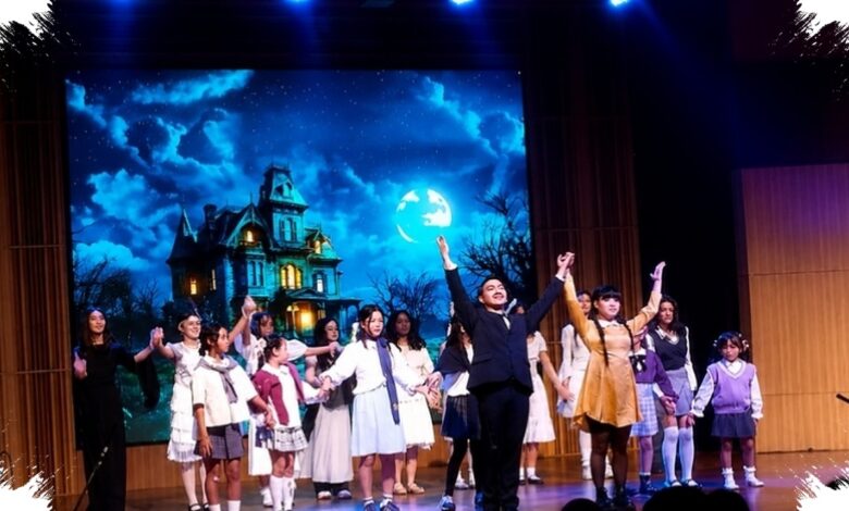Anak-Anak CBI Hidupkan The Addams Family, Panggung Jakarta Ternyata Dipandu Sentuhan Walt Disney