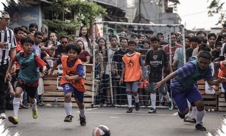 Liga Akamsi Ubah Gang Sempit Jadi Panggung Mimpi Besar Anak Kampung