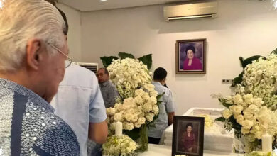 Enggartiasto Lukita Melayat ke Rumah Duka Ibunda Gita Wirjawan, Doa dan Penghiburan Mengalir