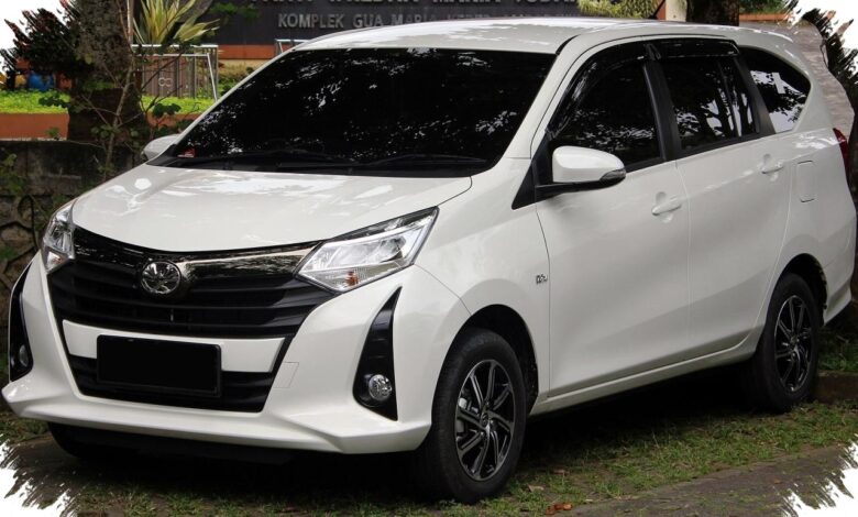 Calya Ngamuk Rusak Mini Cooper, Pelat Nomor yang Ditutup Ikut Jadi Sorotan
