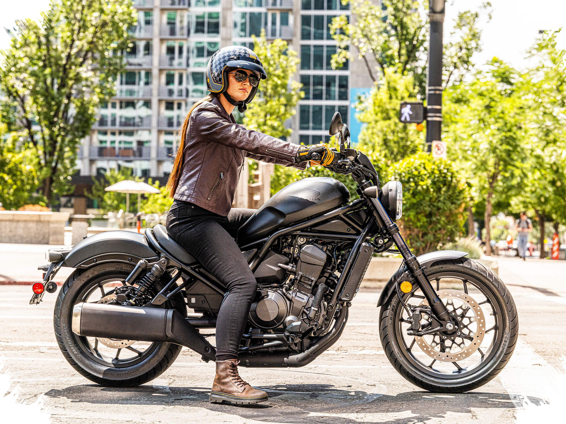 Honda Rebel 1100 2026 di Indonesia, DCT dan Warna Baru Jadi Daya Tarik Utama