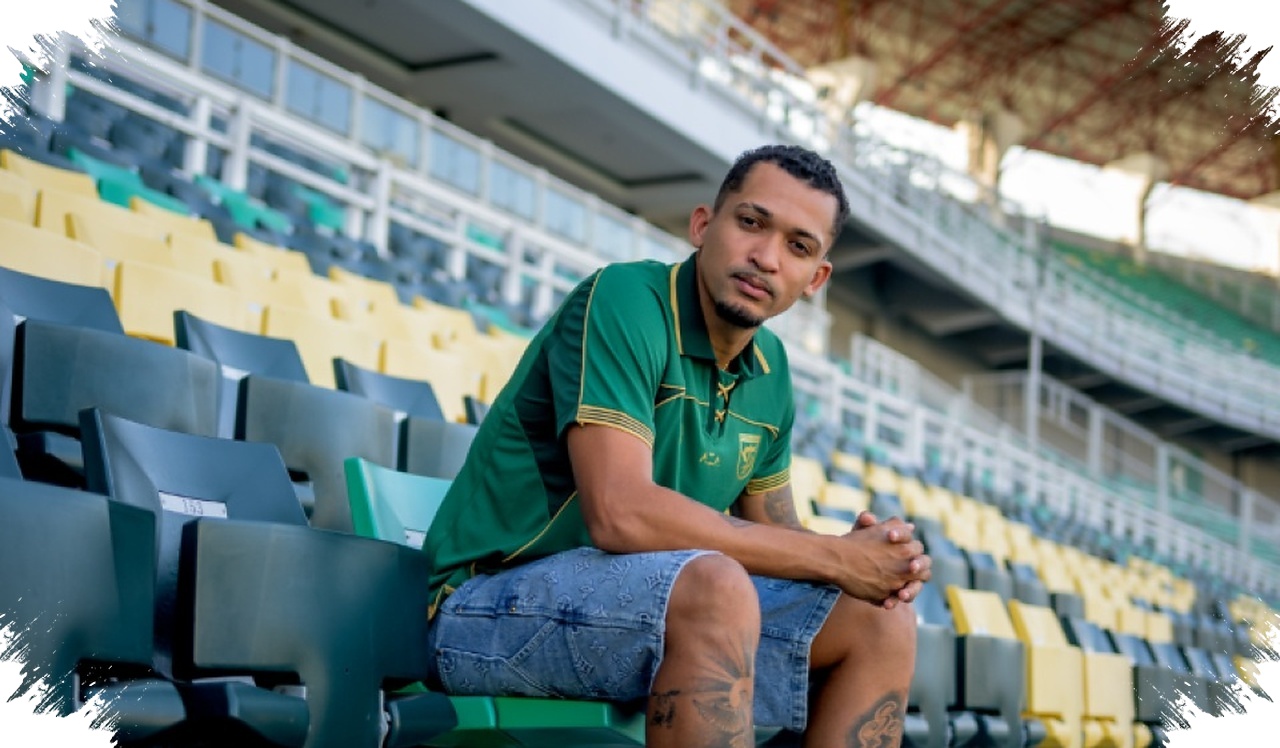 Persebaya Tambah Bek Brasil Serbabisa, Walber Mota Siap Rapikan Lini Belakang