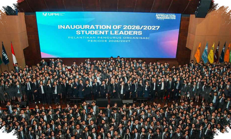 UPH Lantik 837 Student Leaders Baru, Kepemimpinan Bukan Sekadar Jabatan