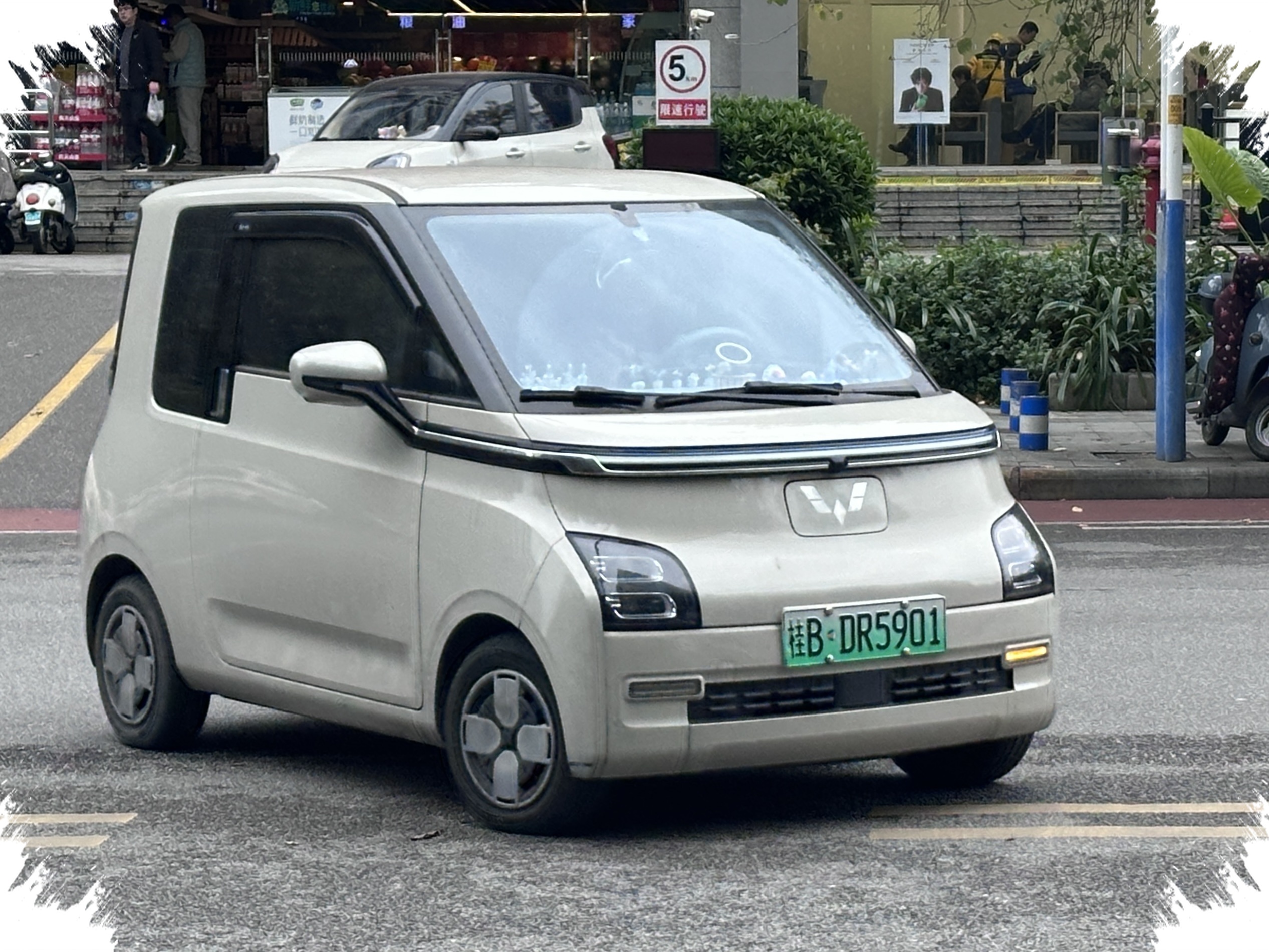 Wuling Pamer Kejutan di Usia 9 Tahun, Aira ev Siap Ganggu Pasar Mobil Listrik