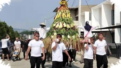 Gunungan Sayur Tak Komplit, Cara Komunitas Lima Gunung Merayakan Syukur