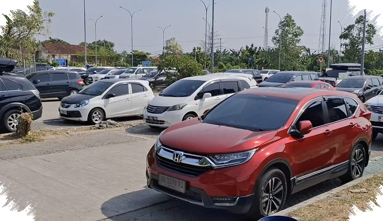 Libur Sekolah Usai, Rest Area Banjaratma Langsung Penuh Kendaraan