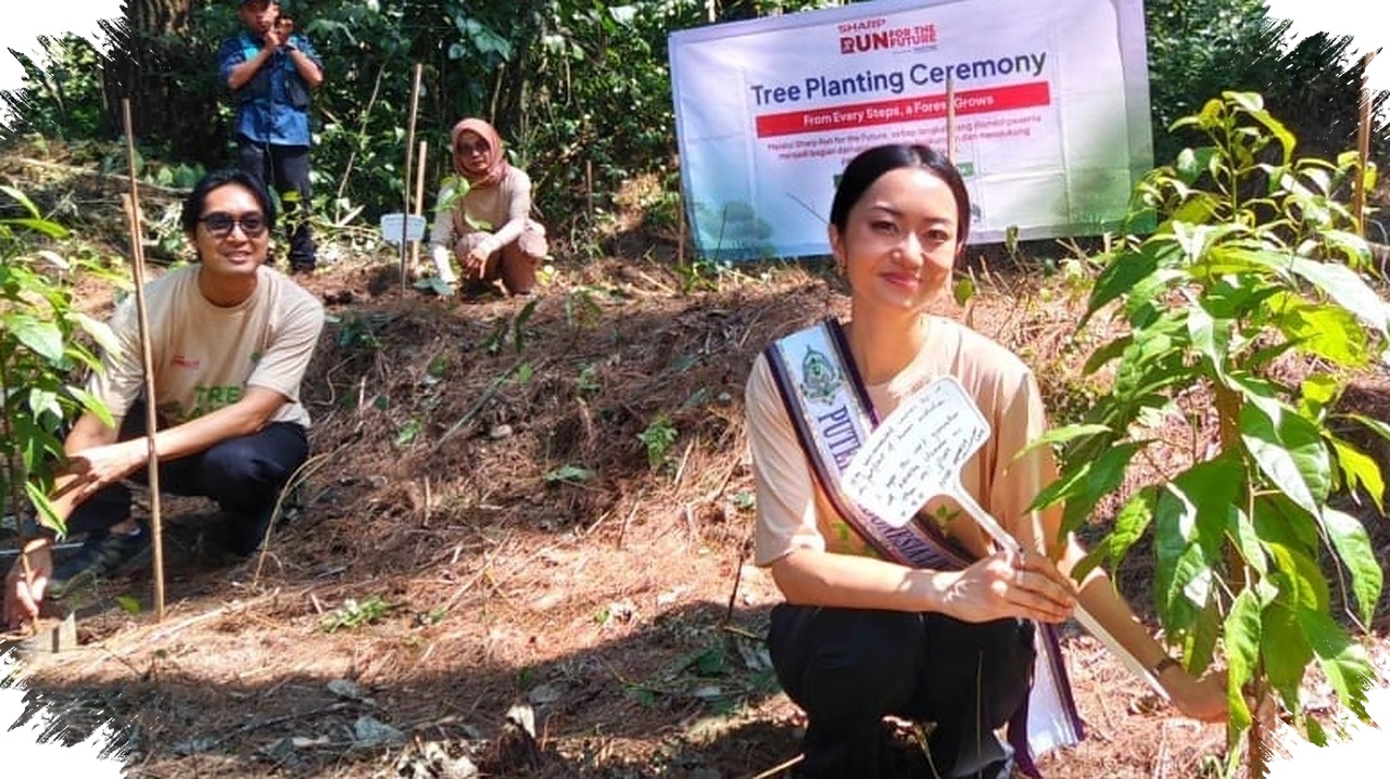 600 Langkah Pelari Disulap Jadi Pohon di Habitat Elang Jawa, Sharp Bawa Teknologi ke Hutan