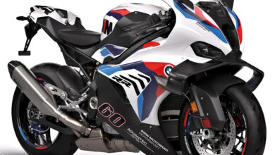 BMW M 1000 RR vs Fireblade SP, Duel Superbike Paling Buas di Lintasan