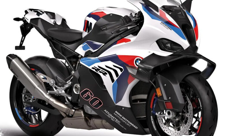 BMW M 1000 RR vs Fireblade SP, Duel Superbike Paling Buas di Lintasan