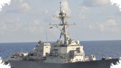 China Bangun Replika Kapal Perusak AS di Gurun, Sinyal Baru Kesiapan Konflik