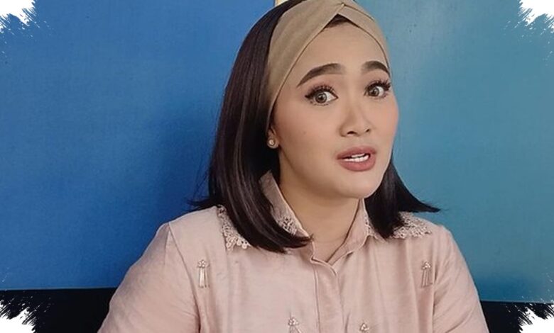 Vega Darwanti Rawat Ibunda Tanpa Suster, Bakti Terakhir yang Bikin Haru